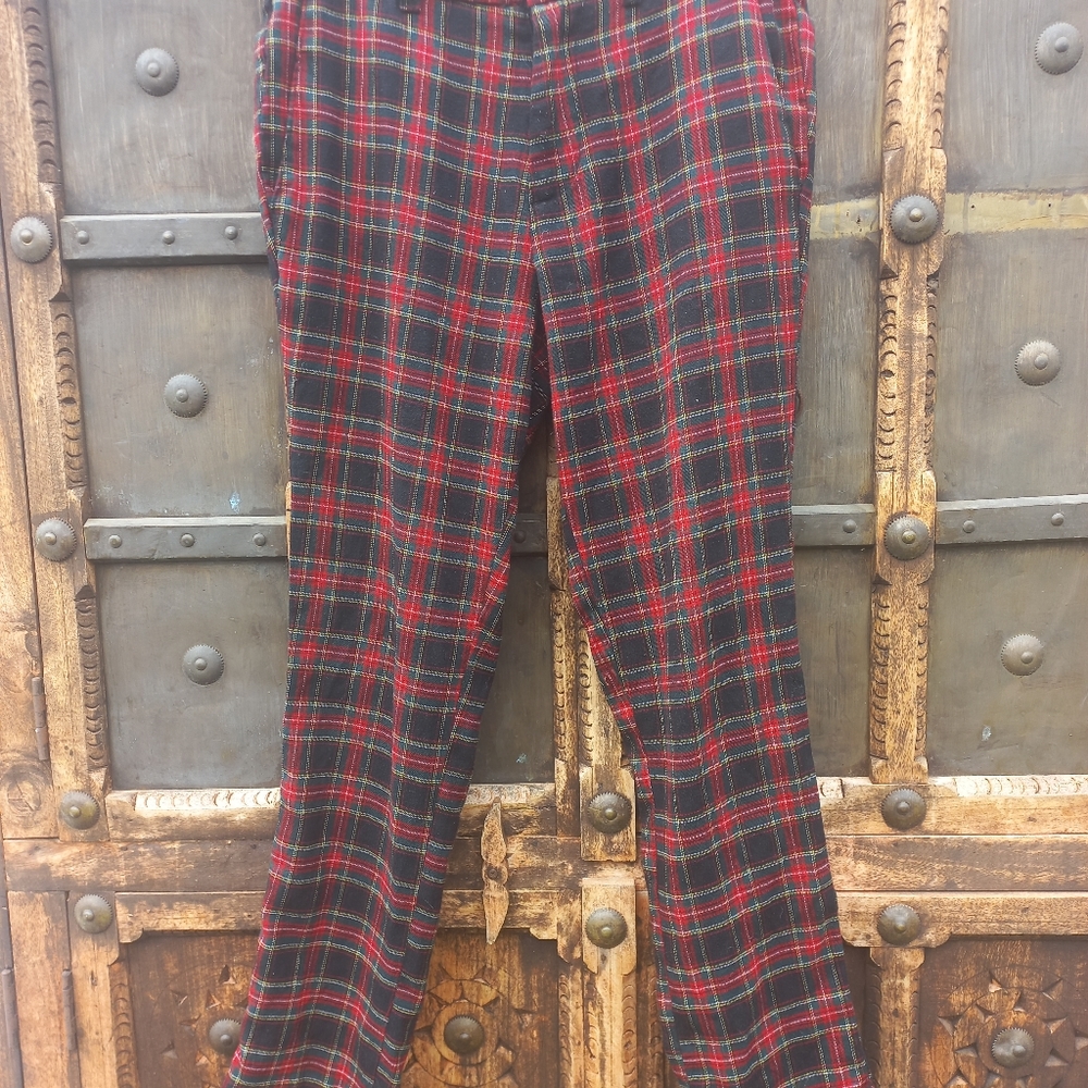 PacSun Red Tartan Plaid Straight Leg Pants Size 32, Waist 17 In, Pant 40 In Long